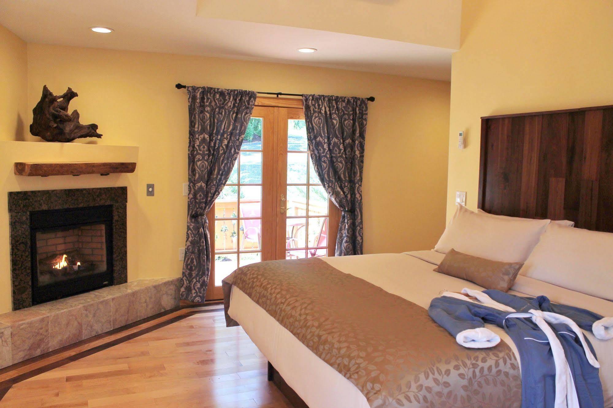 Fenton Inn Nellysford Εξωτερικό φωτογραφία